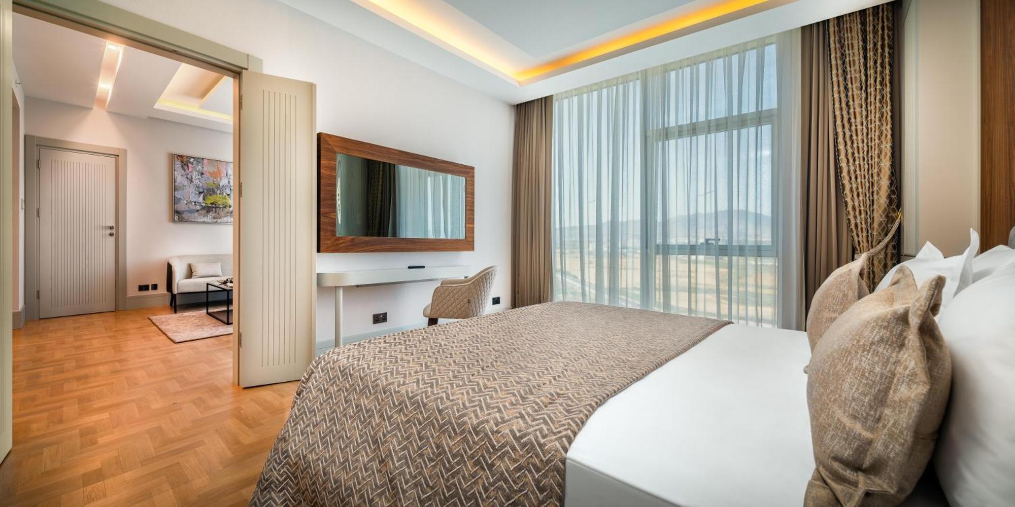 Concorde Tower Hotel & Casino Nicosia Ngoại thất bức ảnh Suite