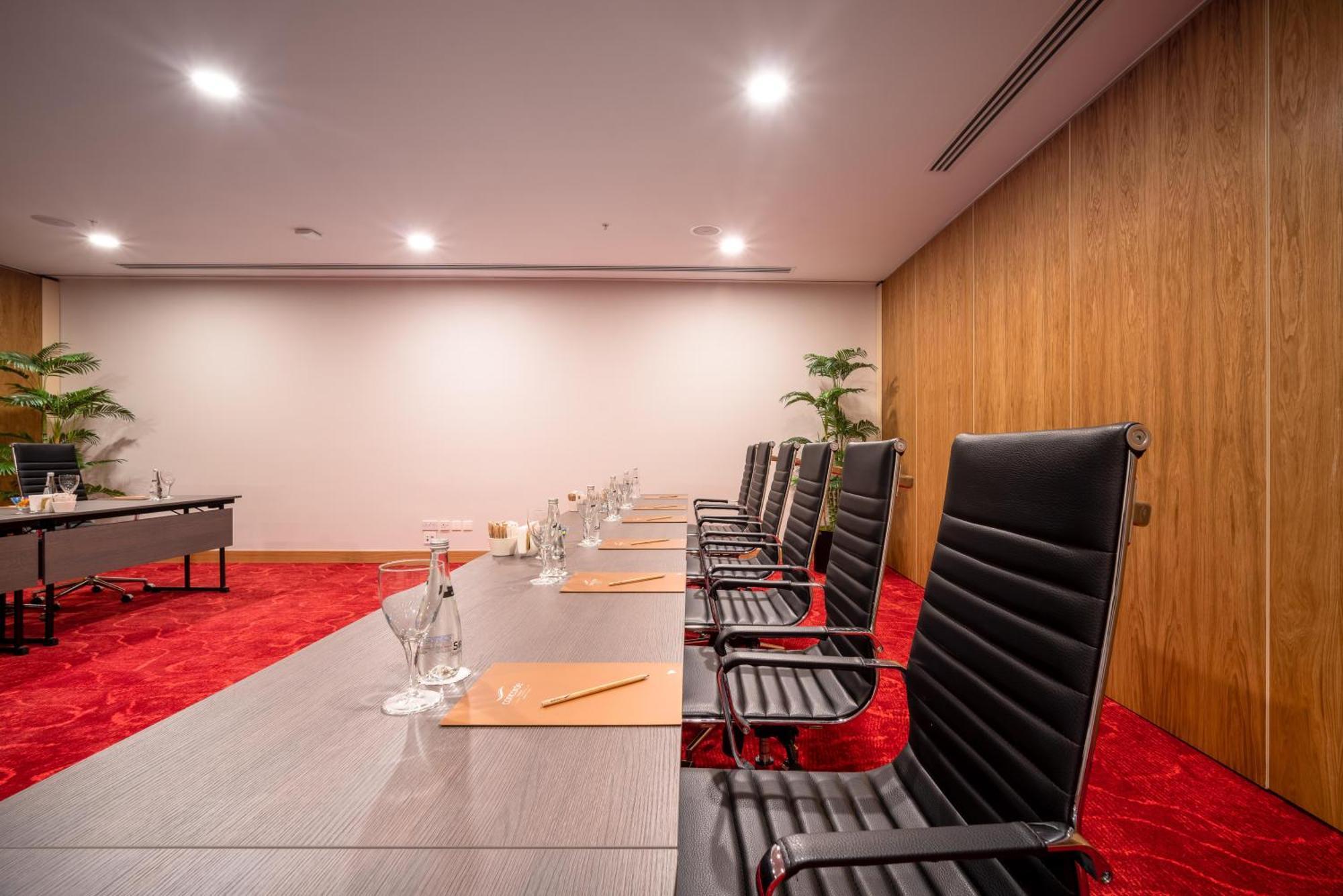 Concorde Tower Hotel & Casino Nicosia Ngoại thất bức ảnh Meeting room at the InterContinental London The O2