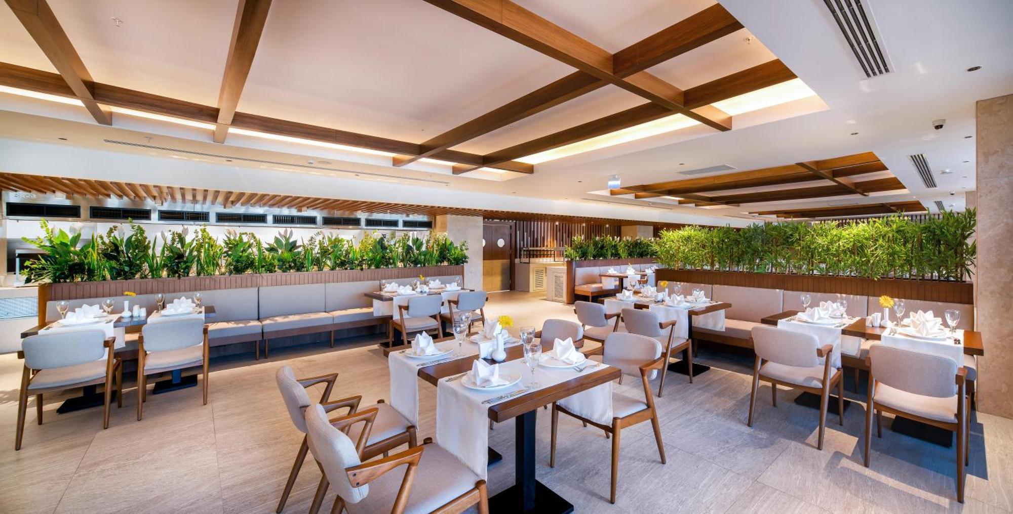 Concorde Tower Hotel & Casino Nicosia Ngoại thất bức ảnh The interior of the restaurant